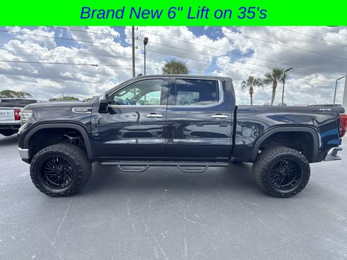 Used 2025 GMC Sierra 1500 SLT AWD/4WD image 9