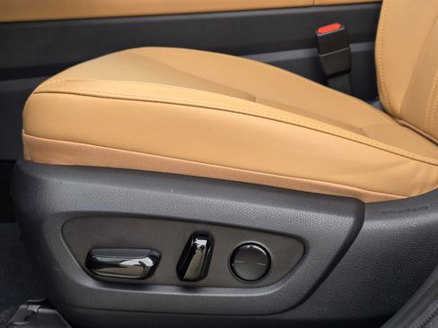 Used 2024 Lexus NX 350h AWD image 30