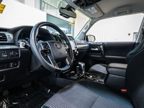 Used 2024 Toyota 4Runner TRD Off-Road image 13