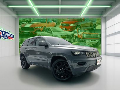 Used 2022 Jeep Grand Cherokee Laredo X