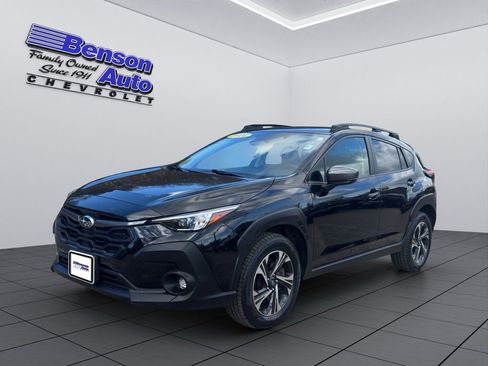 Used 2024 Subaru Crosstrek 2.0i Premium AWD/4WD image 1