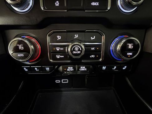 Certified 2022 GMC Yukon XL SLT w/ SLT Premium Package image 19