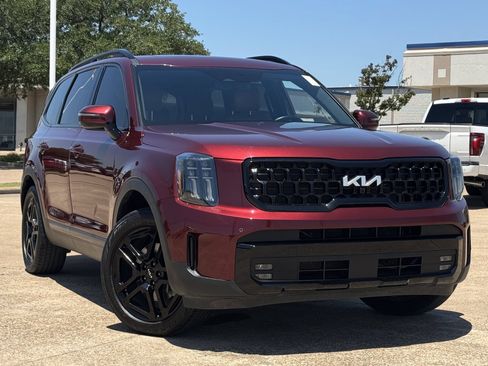 Used 2024 Kia Telluride SX Prestige X-Line AWD/4WD image 2