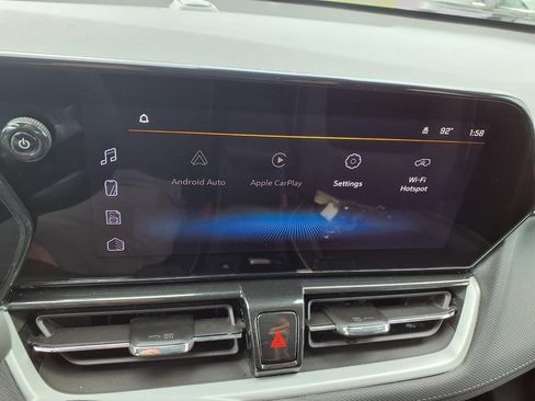 Used 2025 Chevrolet TrailBlazer LT AWD/4WD image 7