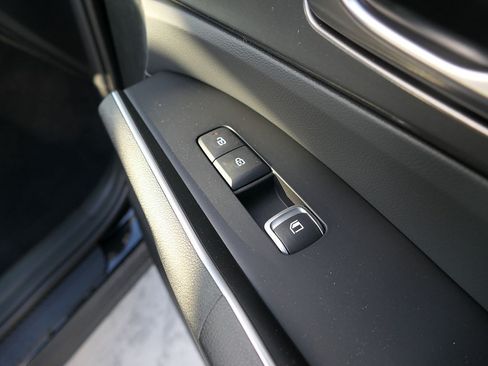 New 2026 Kia Sorento S FWD image 36