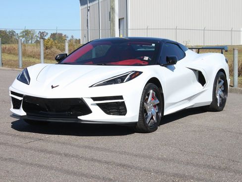 Used 2023 Chevrolet Corvette Stingray Premium Conv w/ Z51 Performance Package image 2
