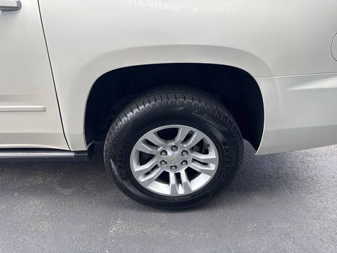 Used 2015 Chevrolet Suburban LTZ AWD/4WD image 7