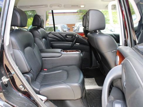 Used 2017 INFINITI QX80 2WD w/ Deluxe Technology Package image 35