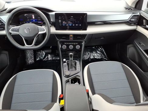 Certified 2025 Volkswagen Taos S image 7