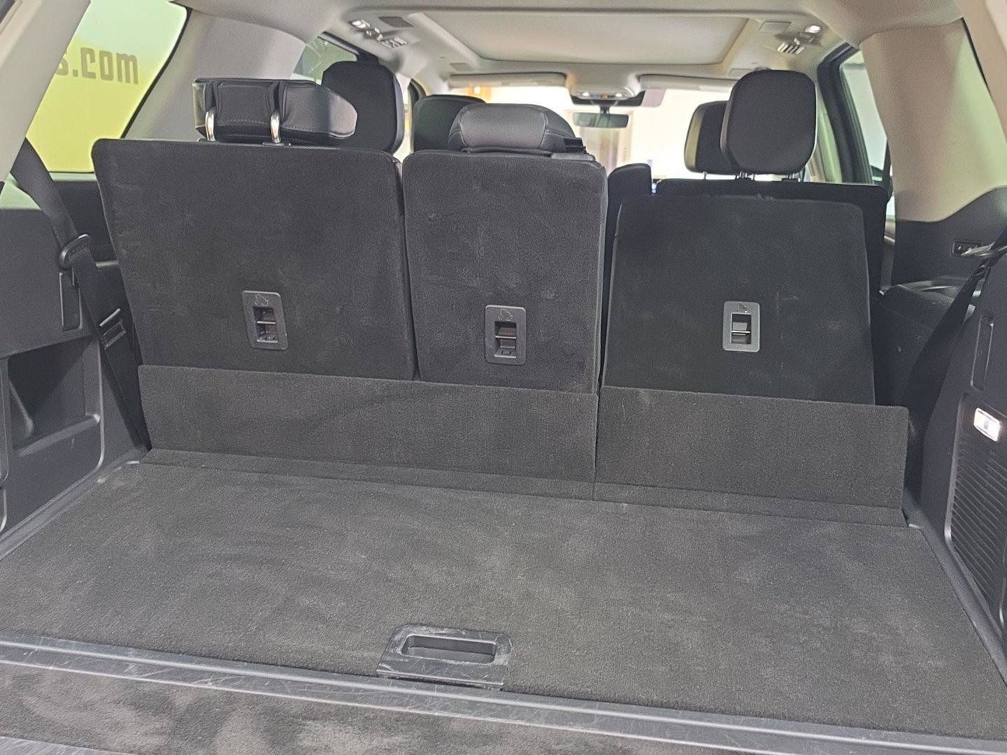 Certified 2025 Lincoln Navigator Reserve AWD/4WD image 16