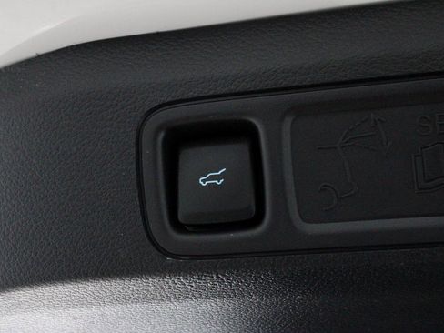 Certified 2024 Ford Expedition Max Platinum image 21