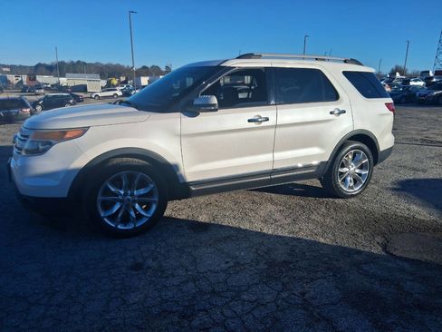 Used 2014 Ford Explorer Limited w/ Equipment Group 301A image 5