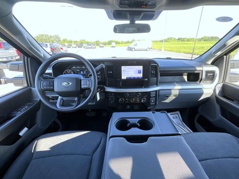 New 2026 Ford F250 XL w/ STX Appearance Package AWD/4WD image 12