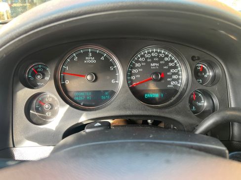 Used 2012 GMC Sierra 2500 SLT w/ SLT Convenience Package image 16