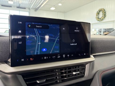 Used 2025 Ford Explorer ST-Line w/ ST-Line Street Pack image 14