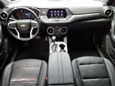 Used 2020 Chevrolet Blazer LT w/ Sound & Technology Package FWD image 11