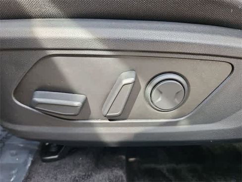 Used 2024 Hyundai Tucson Blue image 17