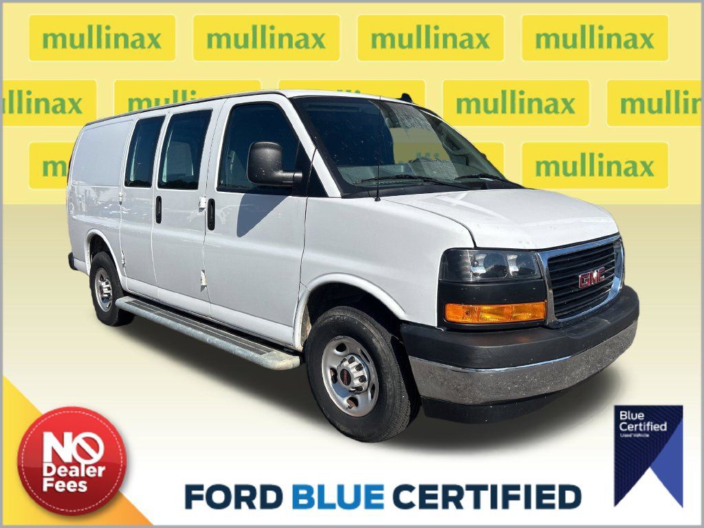 Used 2025 GMC Savana 2500 w/ Driver Convenience Package RWD image 1