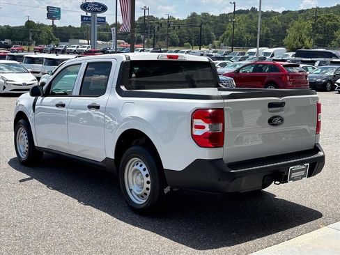Used 2025 Ford Maverick XL w/ 4K Tow Package AWD/4WD image 2