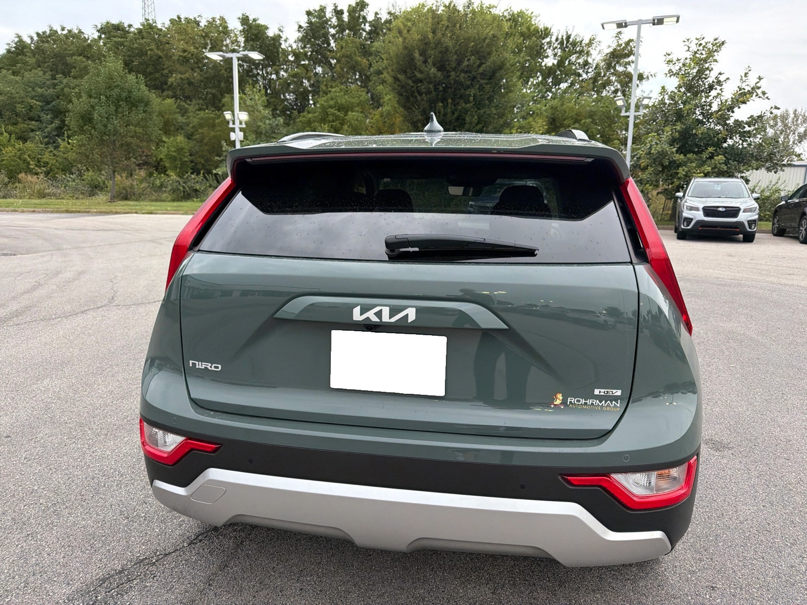 Used 2024 Kia Niro EX FWD image 8