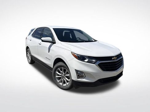 Used 2020 Chevrolet Equinox LT w/ Driver Convenience Package AWD/4WD image 2