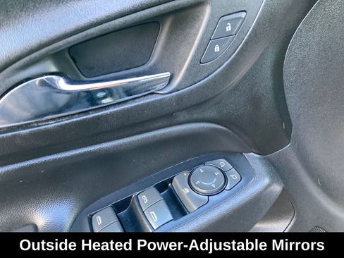 Used 2019 Chevrolet Equinox LT AWD/4WD image 14