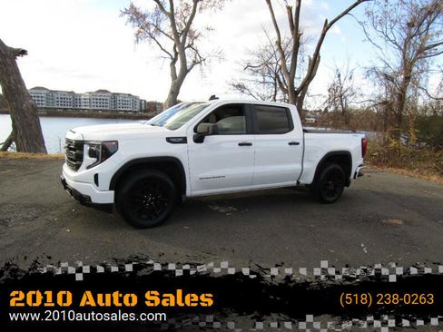 Used 2024 GMC Sierra 1500 Pro w/ Graphite Edition image 1