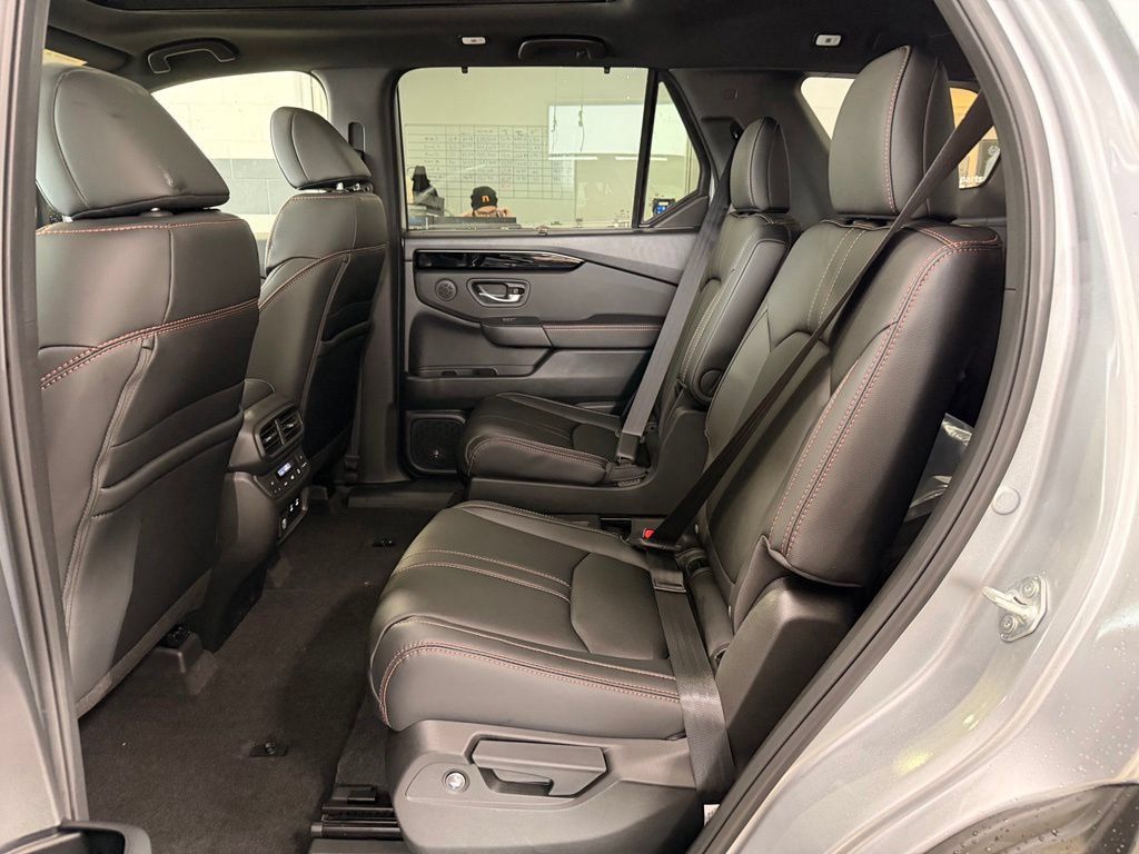New 2026 Honda Pilot TrailSport image 16
