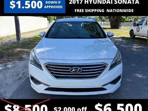 Used 2017 Hyundai Sonata SE FWD image 2
