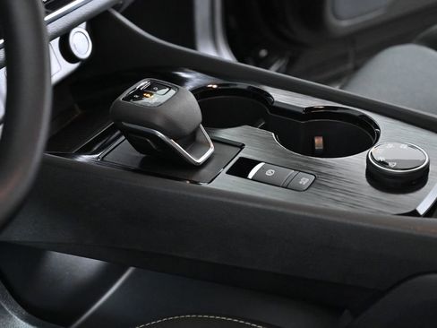 Certified 2025 Nissan Rogue S image 20