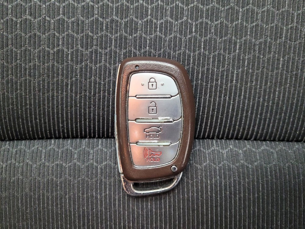Used 2018 Hyundai Elantra Value Edition FWD image 32