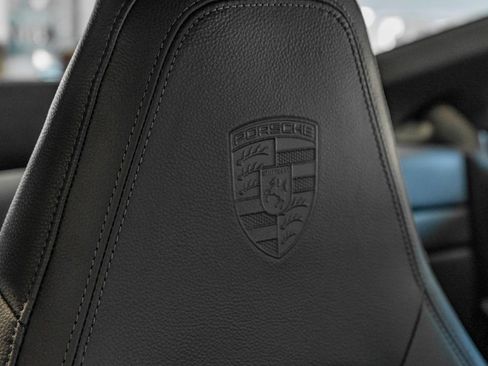 Certified 2025 Porsche 911 Carrera RWD image 29