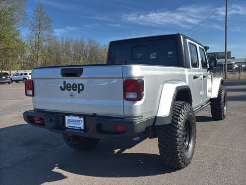 Used 2022 Jeep Gladiator Sport AWD/4WD image 22