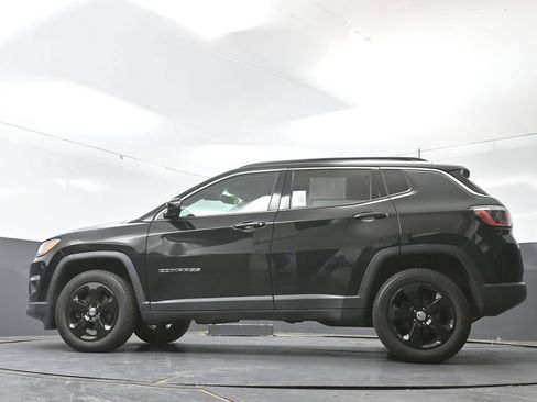 Used 2020 Jeep Compass Latitude AWD/4WD image 59