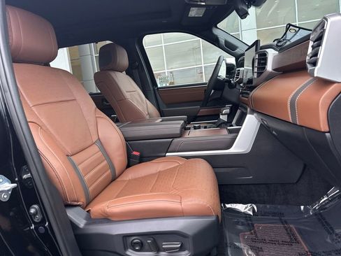 Used 2025 Toyota Tundra 1794 Edition image 17