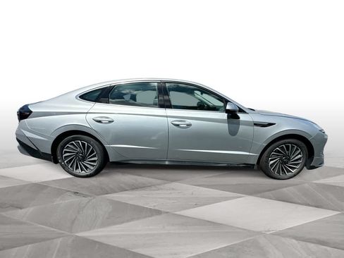 New 2025 Hyundai Sonata SEL FWD image 9