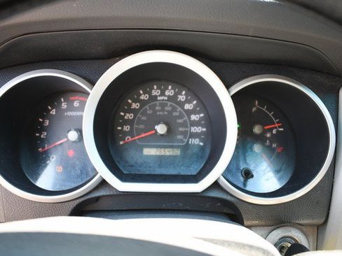 Used 2007 Toyota 4Runner SR5 AWD/4WD image 31