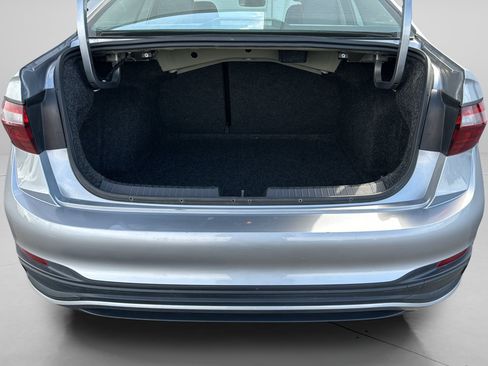 Used 2024 Volkswagen Jetta SE FWD image 27