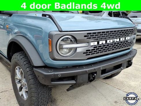 Used 2021 Ford Bronco Badlands image 9