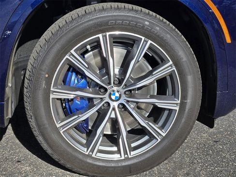 New 2026 BMW X5 xDrive50e w/ Executive Package image 11