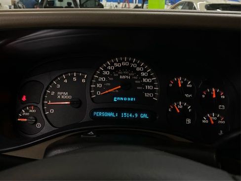 Used 2004 GMC Sierra 2500 SLT w/ Skid Plate Package AWD/4WD image 18