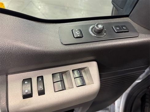 Used 2016 Ford F250 Lariat w/ Chrome Package image 16