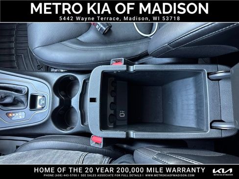 Used 2021 Jeep Cherokee Latitude Lux w/ Comfort/Convenience Group AWD/4WD image 25