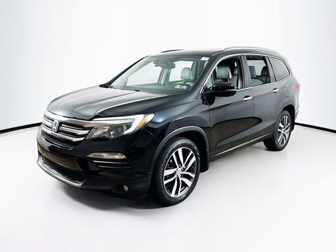 Used 2016 Honda Pilot Elite image 3