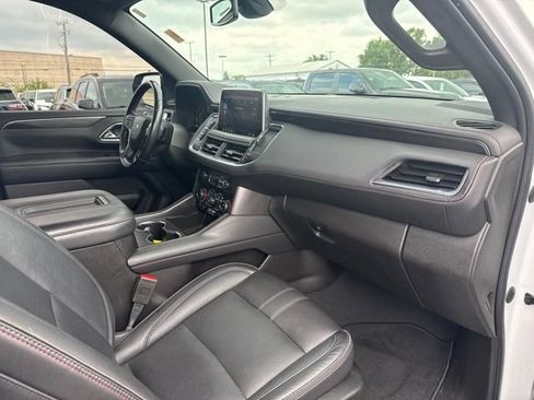 Used 2021 Chevrolet Tahoe RST w/ Luxury Package AWD/4WD image 30