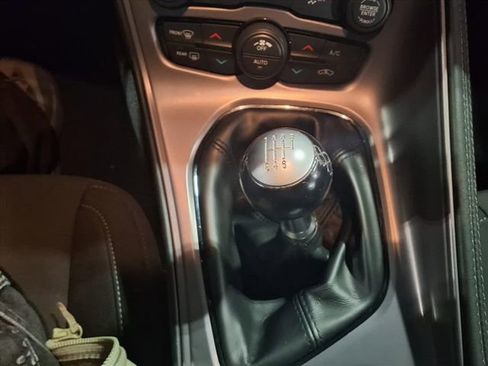 Used 2023 Dodge Challenger R/T w/ Blacktop Package image 26