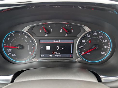 Used 2023 Chevrolet Traverse LT w/ LT Premium Package AWD/4WD image 37