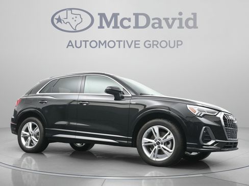 Used 2024 Audi Q3 2.0T Premium Plus w/ Premium Plus Package AWD/4WD image 25