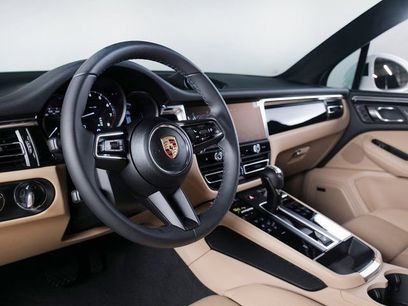 New 2025 Porsche Macan