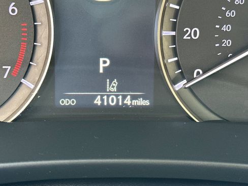 Used 2020 Lexus RX 350L FWD w/ Premium Package image 31